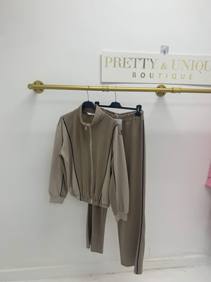 Ada Rose lounge set